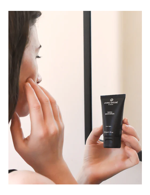Tinted Moisturiser - Dawn Light