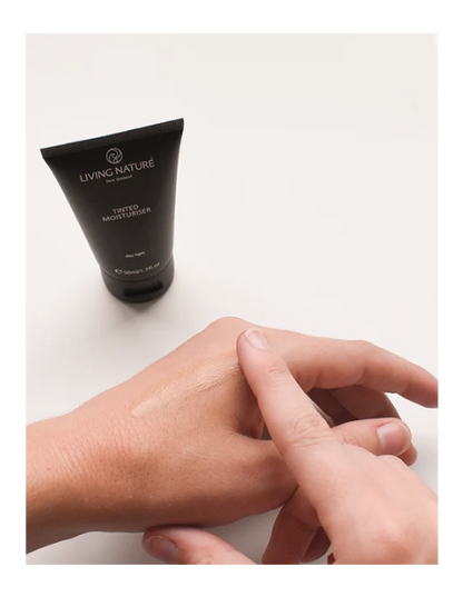 Tinted Moisturiser - Day Light