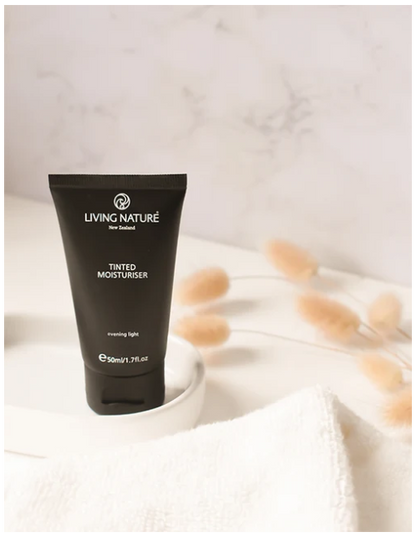 Tinted Moisturiser - Evening Light